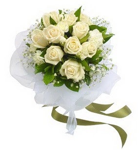  Muş online çiçekçi , çiçek siparişi  11 adet benbeyaz güllerden buket