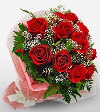 12 adet kırmızı güllerden kaliteli gül  Muş çiçek siparişi vermek 