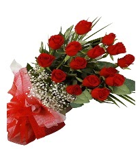 15 kırmızı gül buketi sevgiliye özel  Muş çiçek gönderme sitemiz güvenlidir 