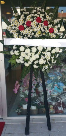 Cenaze çiçeği cenaze çiçek modelleri  Muş çiçek gönderme 